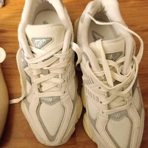 New Balance White and Gray Athletic Shoes
